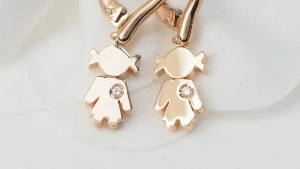 Boucles d'oreilles en or rose et diamants