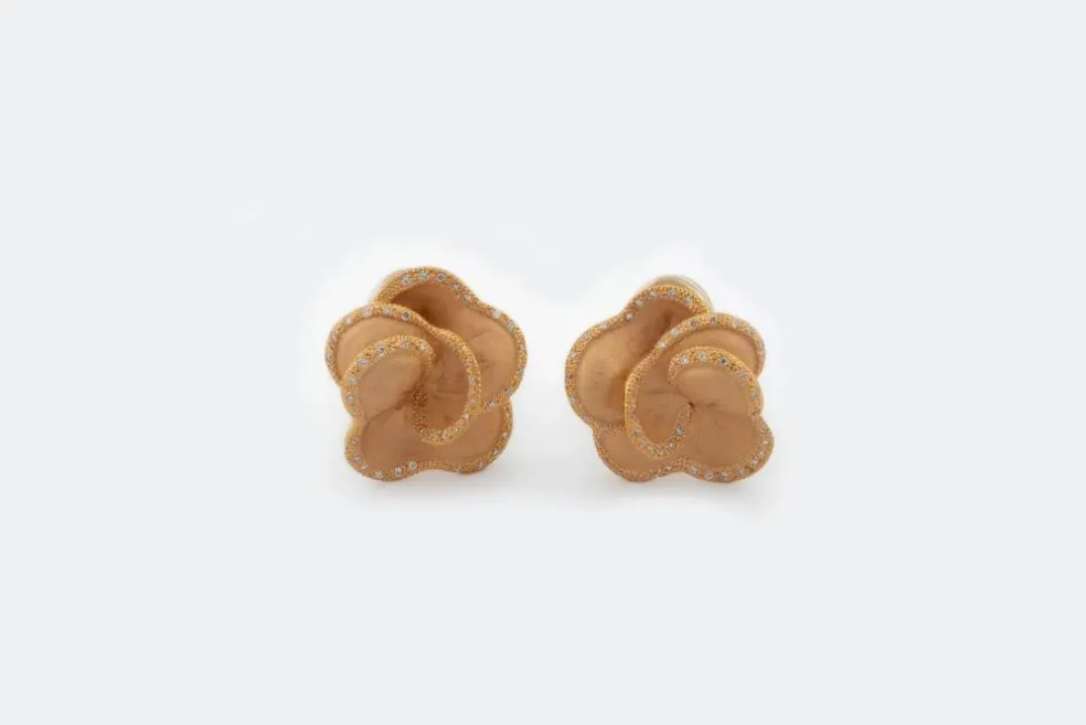 Boucles d'oreilles en or rose et diamants