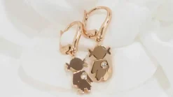 Boucles d'oreilles en or rose et diamants
