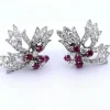 BOUCLES D'OREILLES EN PLATINE - RUBIS ET DIAMANTS NATURELS