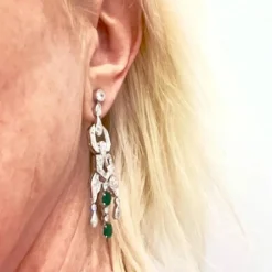 Boucles d'oreilles en platine et diamants