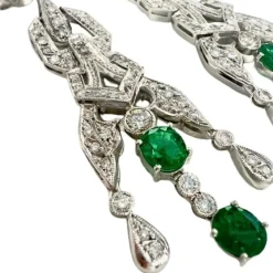 Boucles d'oreilles en platine et diamants