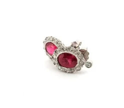 Boucles d'oreilles en platine avec rubis et diamants