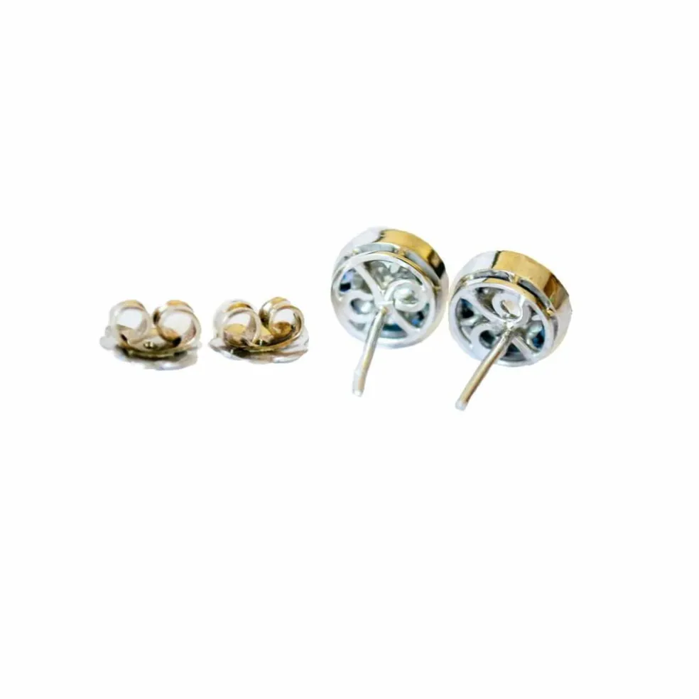 boucles d'oreilles en platine avec diamants et saphirs