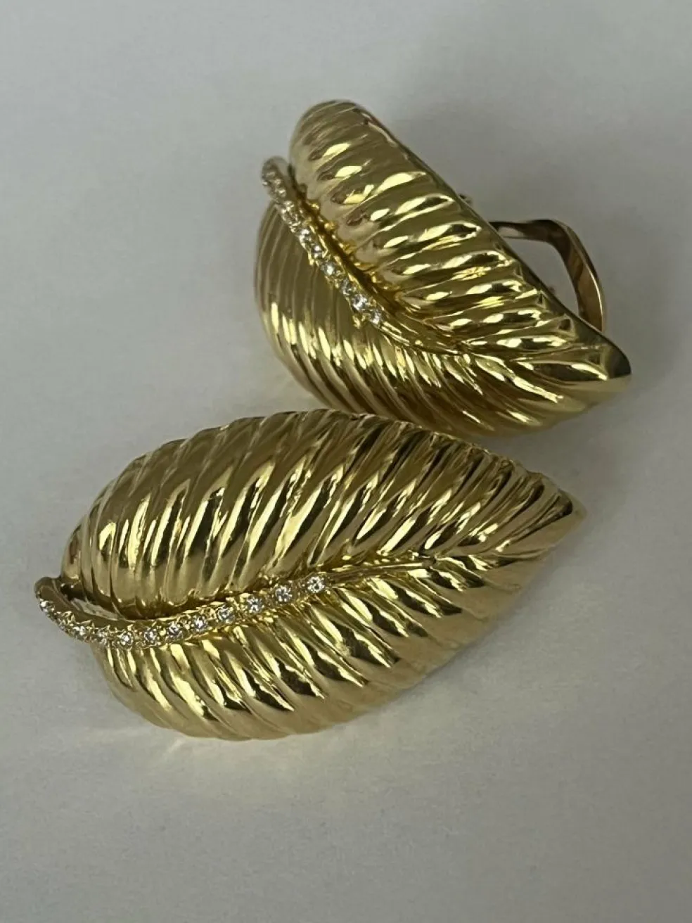 Boucles d'Oreilles Feuillage Or Jaune Diamants