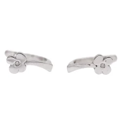 Boucles d'oreilles FLEUR BLANCHE en or blanc et diamant