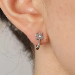 Boucles d'oreilles FLEUR BLANCHE en or blanc et diamant