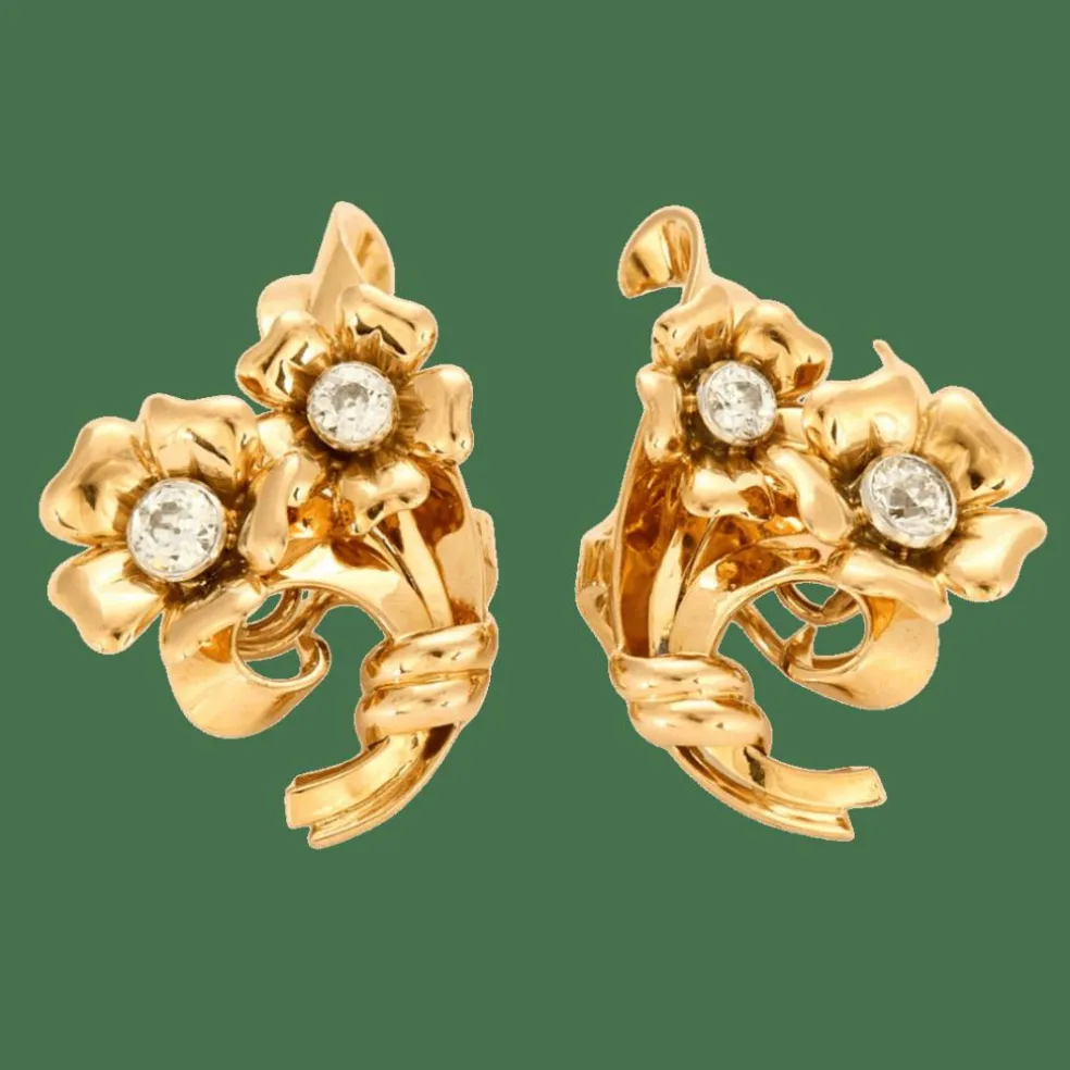 Boucles d'oreilles fleurs, or jaune et diamants