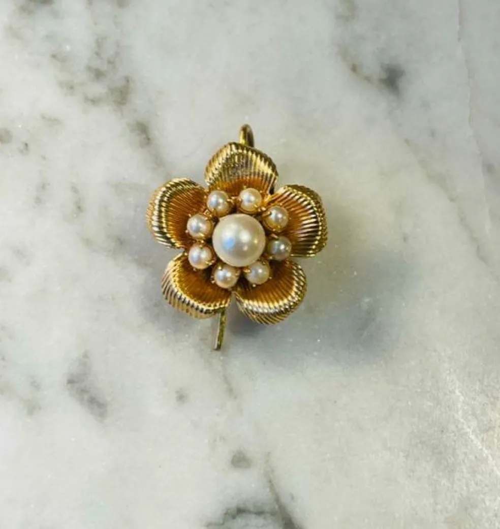 Boucles d'oreilles fleurs et perles