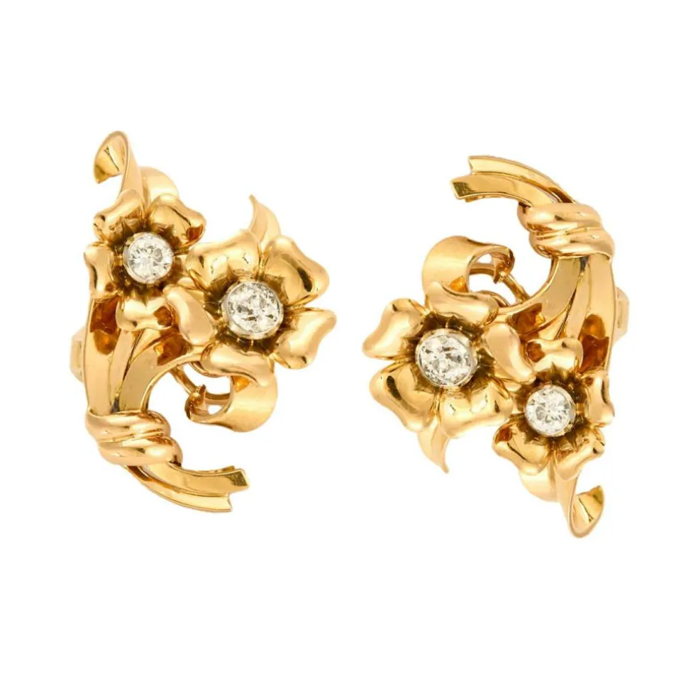 Boucles d'oreilles fleurs, or jaune et diamants