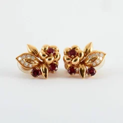 Boucles d'oreilles Fleurs Rubis birmans