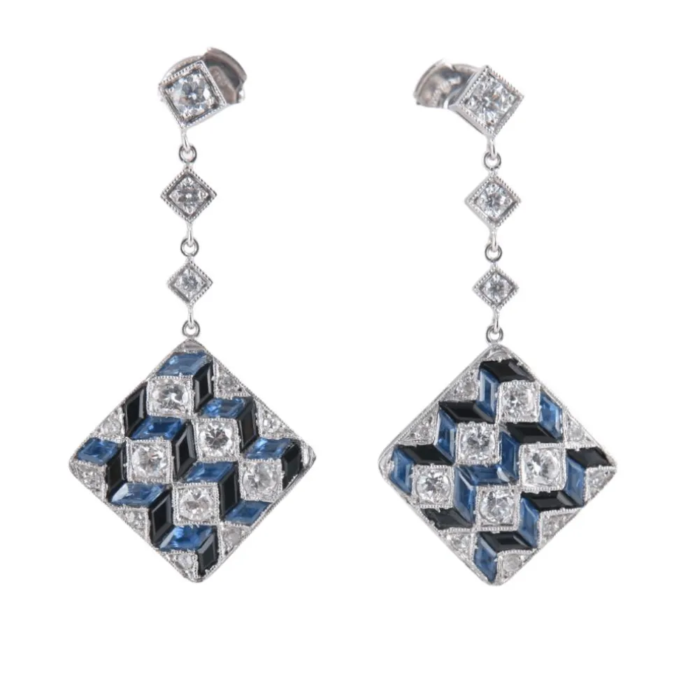 Boucles d'oreilles géométriques saphirs et diamants