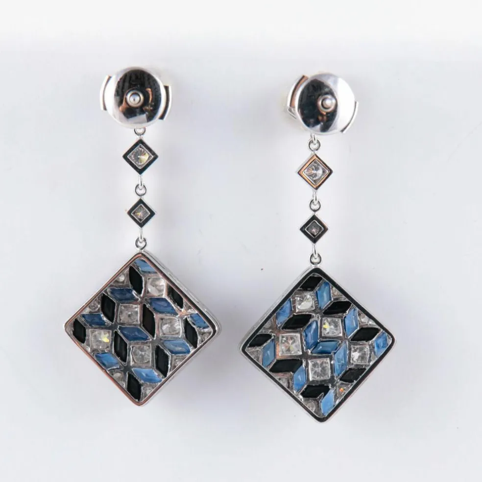 Boucles d'oreilles géométriques saphirs et diamants