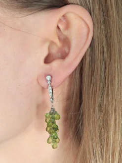 Boucles d'oreilles gouttelettes péridots