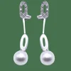 Boucles d'oreilles longues en or blanc et perles