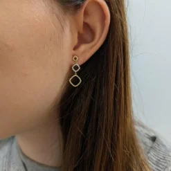 Boucles d’oreilles longues or jaune diamants