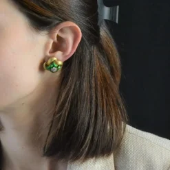 Boucles d'oreilles émail vert diamants et or jaune