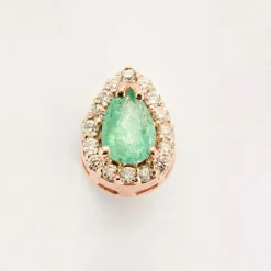 Boucles d'oreilles émeraudes diamants