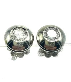 Boucles d'oreilles modernes en or blanc et diamants