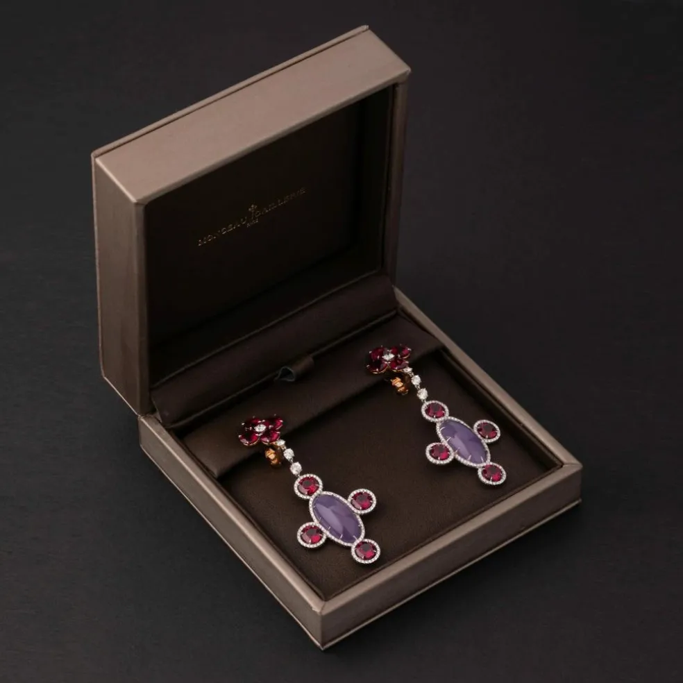Boucles d'oreilles moderne