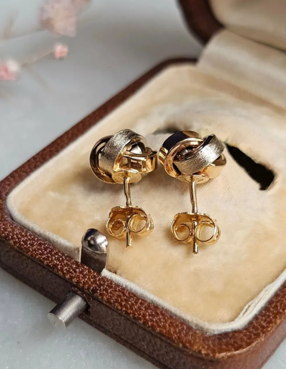 Boucles d'oreilles nœuds or jaune et blanc