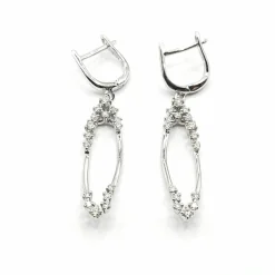 Boucles d'oreilles or blanc diamants