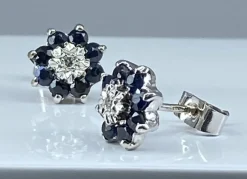 Boucles d’oreilles or blanc saphirs et diamants