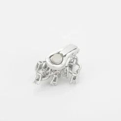 Boucles d'oreilles, or gris, diamants