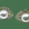 Boucles d’oreilles or jaune, perles de culture, diamants
