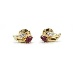 Boucles d'oreilles or jaune diamants rubis