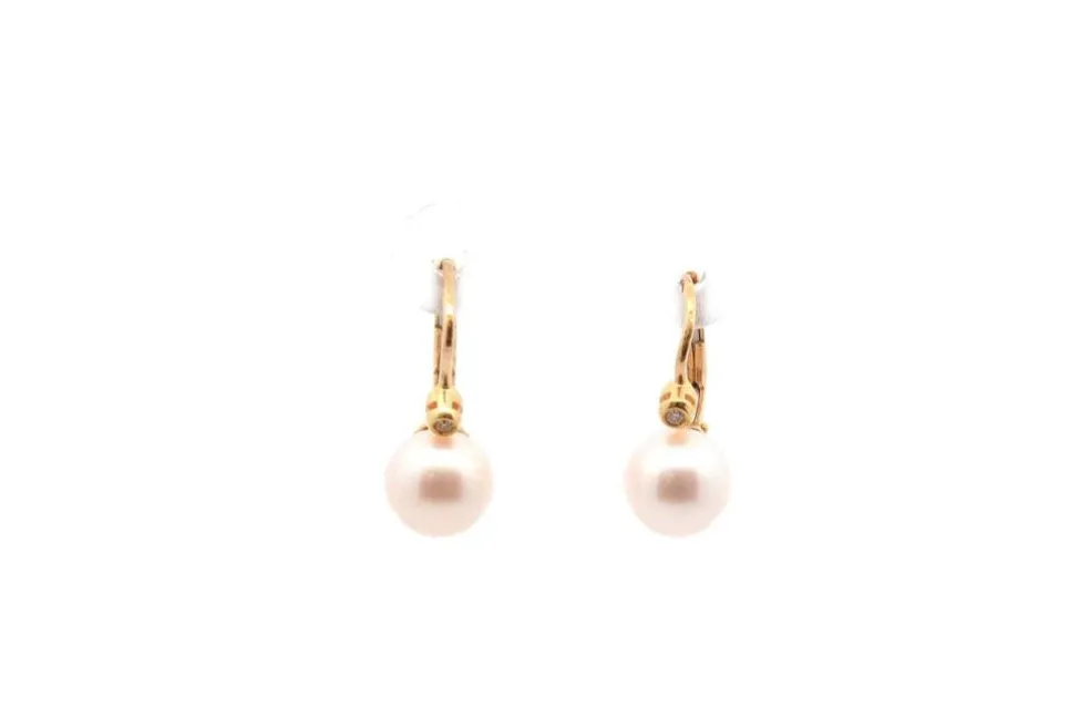 Boucles d'oreilles or jaune, perles de culture et diamants