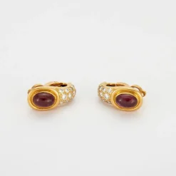 Boucles d'oreilles or jaune, diamants
