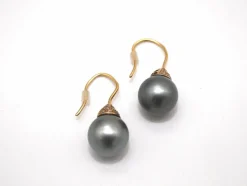 Boucles d'oreilles or jaune, perles et diamants