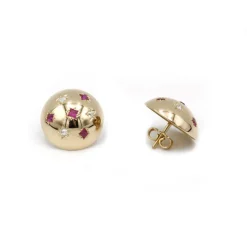 Boucles d'oreilles or jaune diamants rubis