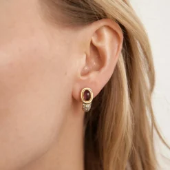Boucles d'oreilles or jaune, diamants