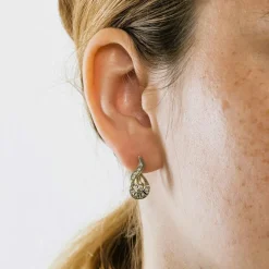 Boucles d'oreilles or jaune, platine, diamants