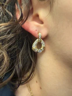 Boucles d'oreilles or jaune avec diamants naturels de 2,50 carats certifiés HRD