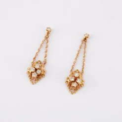Boucles d’oreilles or jaune et diamant