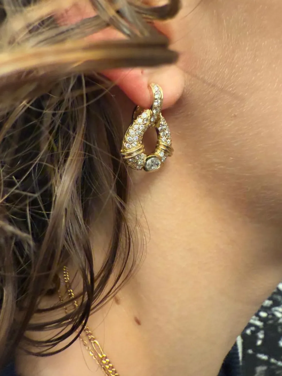 Boucles d'oreilles or jaune avec diamants naturels de 2,50 carats certifiés HRD