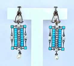 Boucles d’oreilles or jaune et argent, turquoises, diamants, perles fines, vers 1880
