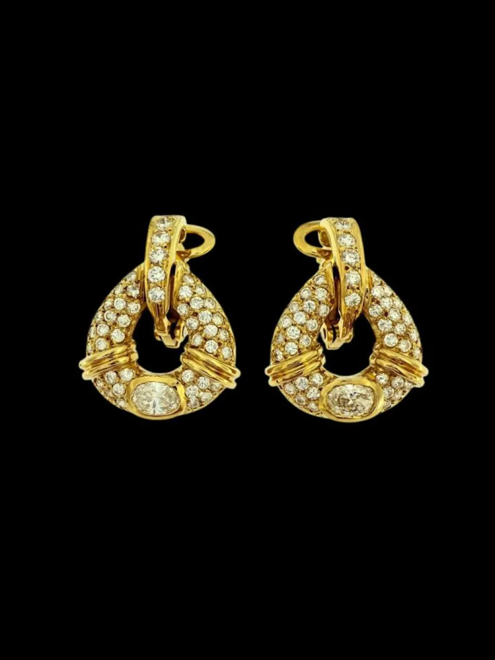 Boucles d'oreilles or jaune avec diamants naturels de 2,50 carats certifiés HRD