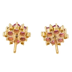 Boucles d'oreilles or jaune, diamants, rubis