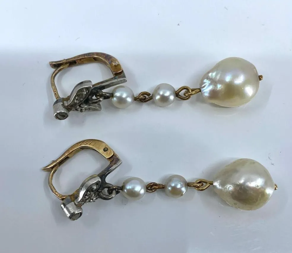 Boucles d’oreilles or perles diamants vers 1900