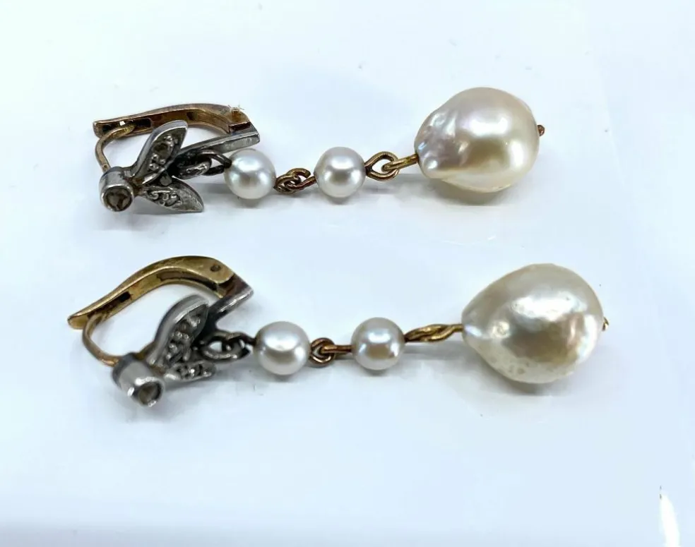 Boucles d’oreilles or perles diamants vers 1900