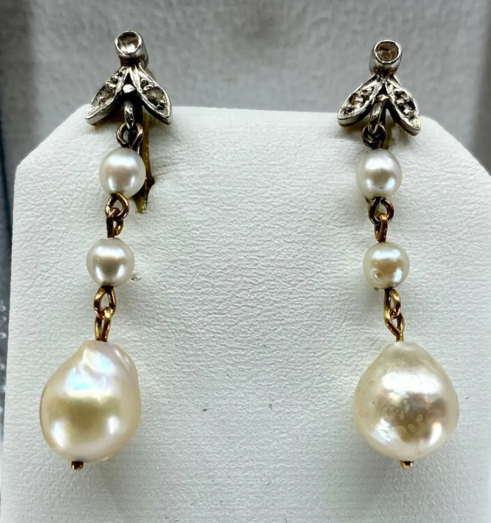 Boucles d’oreilles or perles diamants vers 1900