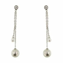 Boucles d'oreilles pendantes en perles et diamants