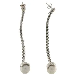 Boucles d'oreilles pendantes en or blanc, perles et diamants
