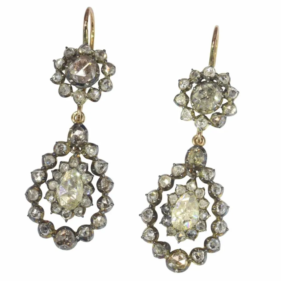 Boucles d'oreilles pendantes diamant