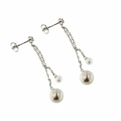 Boucles d'oreilles pendantes en perles et diamants
