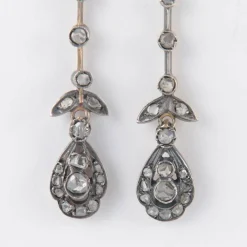 Boucles d'oreilles pendantes Diamants